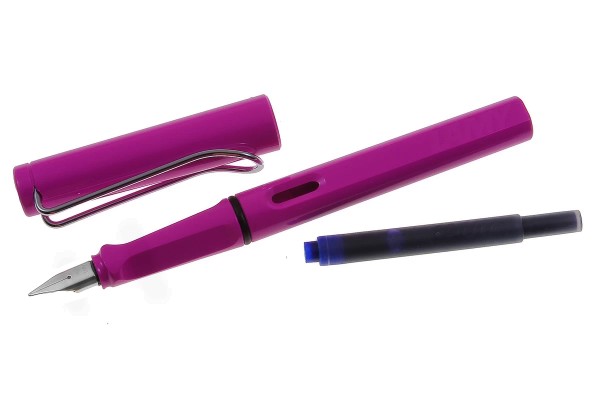 Lamy Safari Füller Pink mit persönlicher Gravur