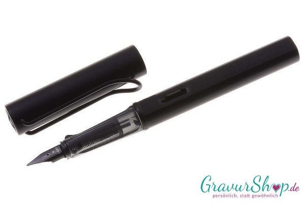 LAMY AL star Füller black mit Gravur geöffnet