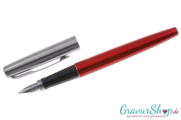 Parker Jotter Füller rot mit Gravur geöffnet