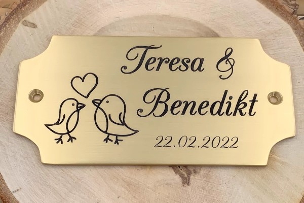 Hochzeitsschild mit Gravur 03 Messing Muster 1